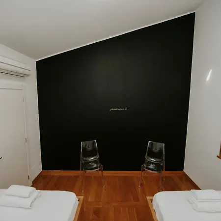 Art House Шкодер